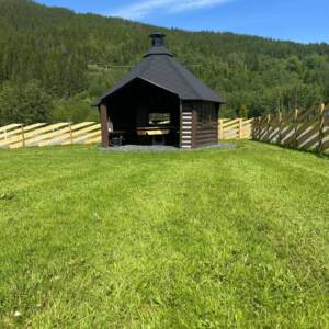 e6b48f1a-57b3-4a01-8b94-797ca43e914b e6b48f1a-57b3-4a01-8b94-797ca43e914b